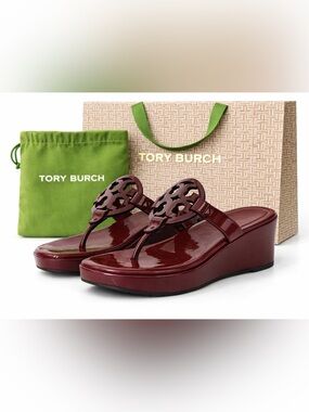 NWT Tory Burch Women's Burgundy Patent Wedge Thong Sandals